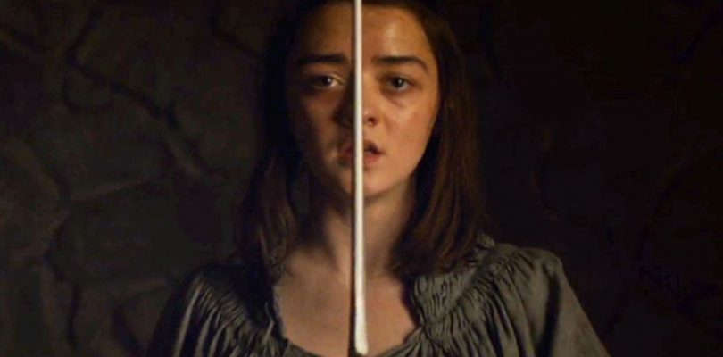 03 Maisie Williams se ha llevado este objeto como recuerdo de Juego de Tronos